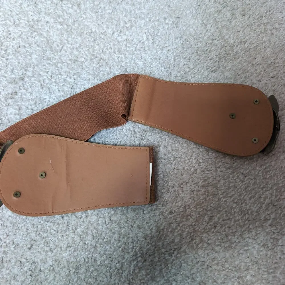 Faux Suede Elastic Waist Belt With Leaf Buckle